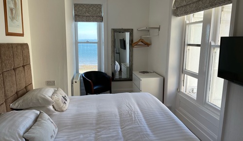 Habitación Confort con 1 cama doble o 2 individuales, vistas al mar