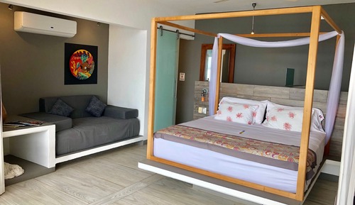 Balcony Suite