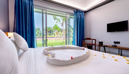 Habitación Deluxe doble, 1 cama doble, no fumadores, vistas al jardín
