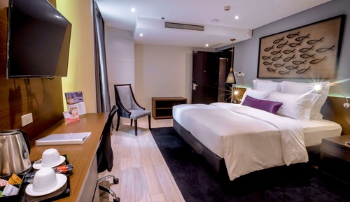 Habitación Deluxe, 1 cama de matrimonio grande (Adagio)