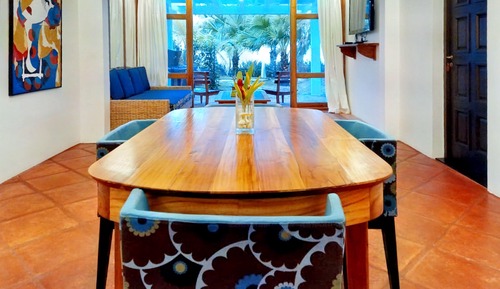 Estudio Signature, vistas al mar