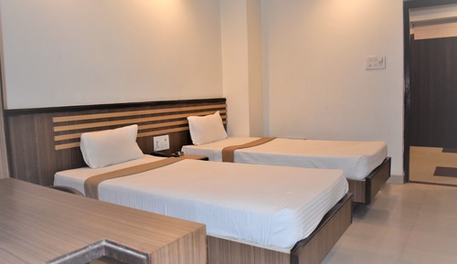 Habitación clásica con 1 cama doble o 2 individuales