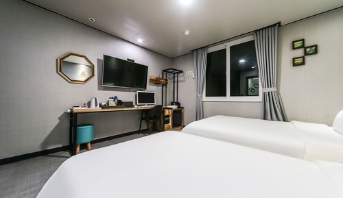 Habitación con 2 camas individuales