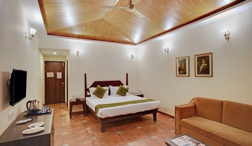 Habitación Deluxe doble, 1 cama doble con sofá cama, vistas al jardín