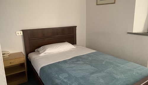 Habitación individual básica