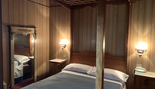 Habitación triple clásica