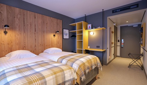 Habitación Confort con 1 cama doble o 2 individuales (Vue Mont Blanc)