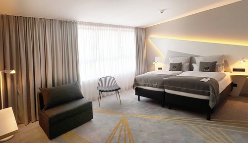 Habitación, 1 cama de matrimonio, accesible para personas con discapacidad (Up to 3 Adults)