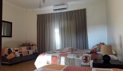 Habitación cuádruple estándar