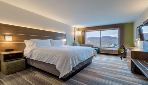 Habitación estándar, 1 cama de matrimonio grande, vistas a la montaña