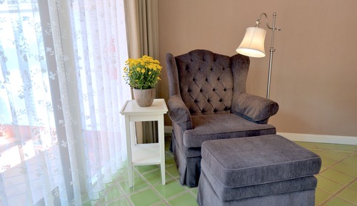Premier King Courtyard Suite