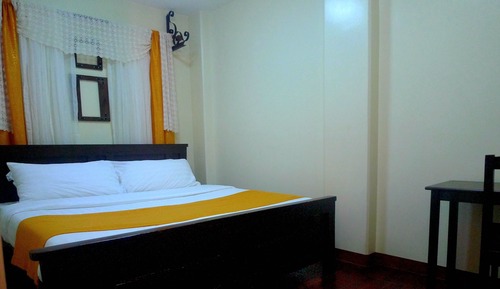 Habitación (Tatay)