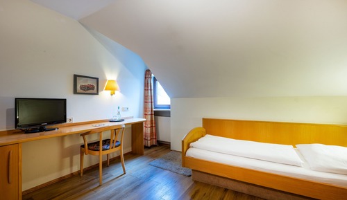 Economy Single Room