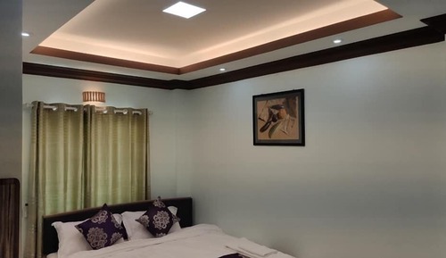 Habitación superior con 1 cama doble o 2 individuales