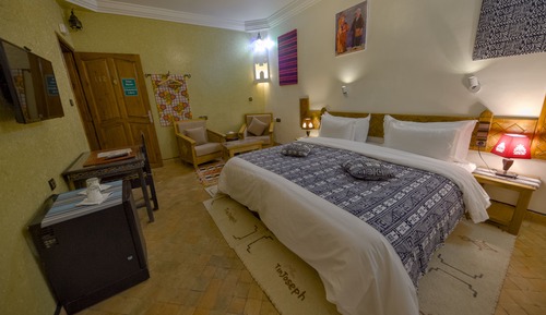 Habitación superior con 1 cama doble o 2 individuales (Equality)