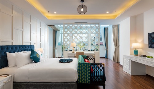 Suite (Balcony)