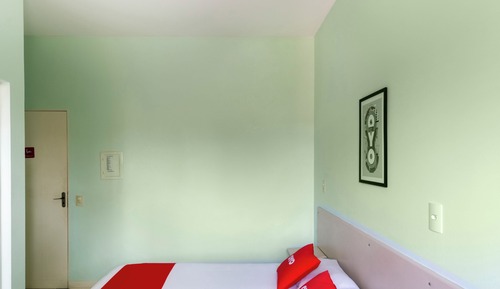 Habitación con 2 camas individuales