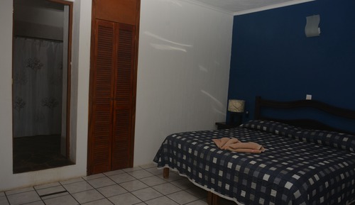 Room, 1 king size bed