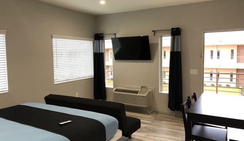 Habitación Signature, 1 cama de matrimonio grande con sofá cama, no fumadores