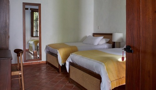Habitación estándar con 2 camas individuales