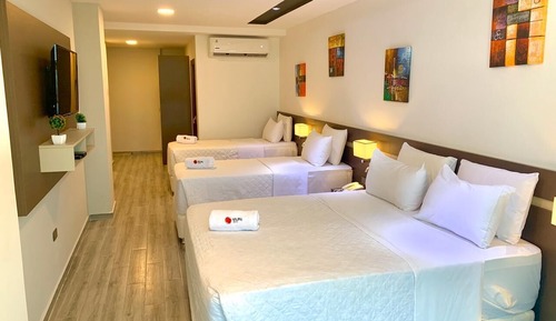 Habitación cuádruple estándar (+ 2 Twin beds)
