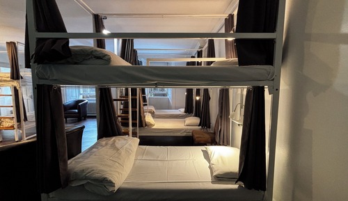 10-Bed Private Room Ensuite