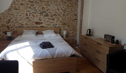 Apartamento (with shower)
