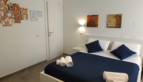 Suite familiar, varias habitaciones, baño privado, vistas a la ciudad (external)