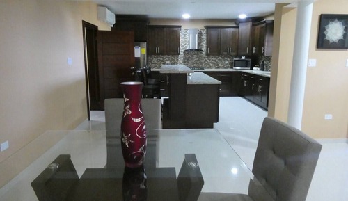 Apartamento (4 Bedrooms)
