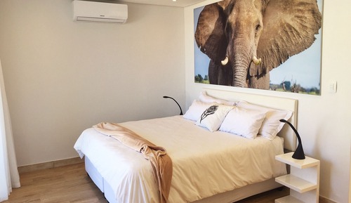 Suite estudio romántica, bañera de hidromasaje, frente a la playa