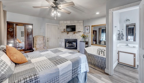 Habitación romántica (Texas Music (stairs to access))