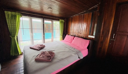 Triple Room with Garden View