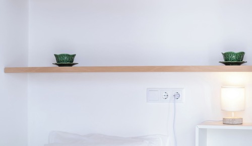 Habitación básica con 2 camas individuales