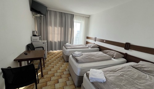 Habitación triple económica