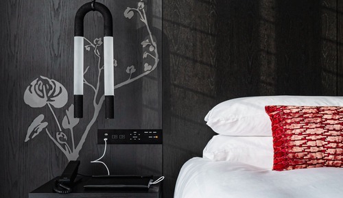 Habitación, 1 cama de matrimonio grande (Essential High Floor Walk-In Shower)
