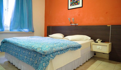 Habitación con 1 cama doble o 2 individuales