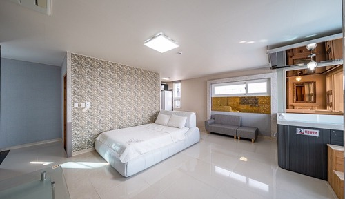 Ocean View Spa B1