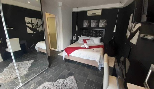 Habitación Deluxe doble (Self catering)