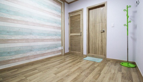 A8 1.5room (Room 1 + Living Area + Bathroom 2)