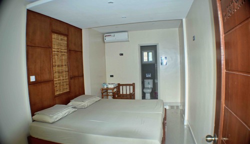 Habitación doble (Air-con)