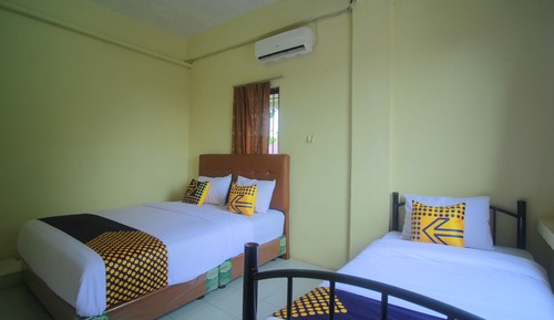 Habitación triple económica