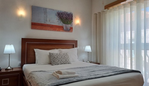 Habitación doble, varias habitaciones
