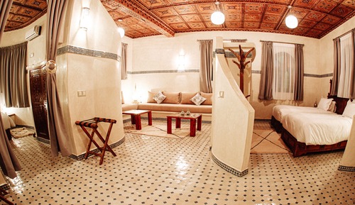 Suite familiar