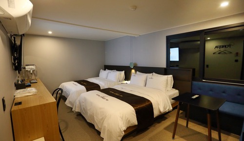 Habitación con 2 camas individuales