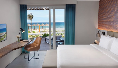 Suite, 3 habitaciones, piscina privada, frente a la playa (Pavilion, King Beds)