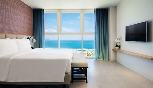 Suite panorámica, 2 habitaciones, terraza, vistas al mar (1 King & 1 Twin)