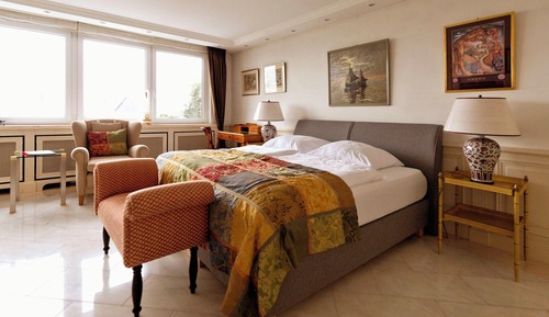 Habitación de lujo con 1 cama doble o 2 individuales
