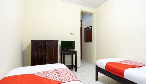 Habitación estándar con 2 camas individuales