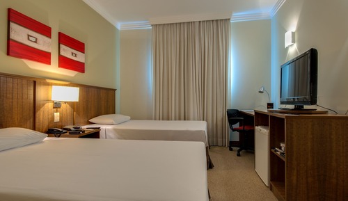 Habitación estándar con 2 camas individuales