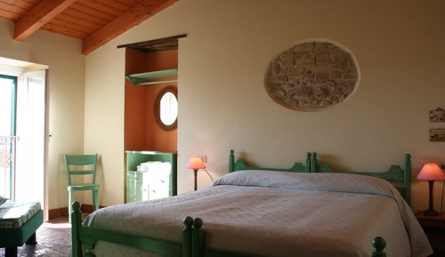 Apartamento básico, vistas a la montaña